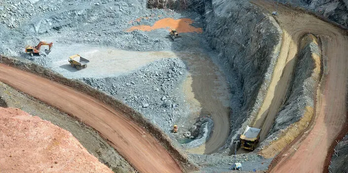 Who owns the biggest mines in the DRC?