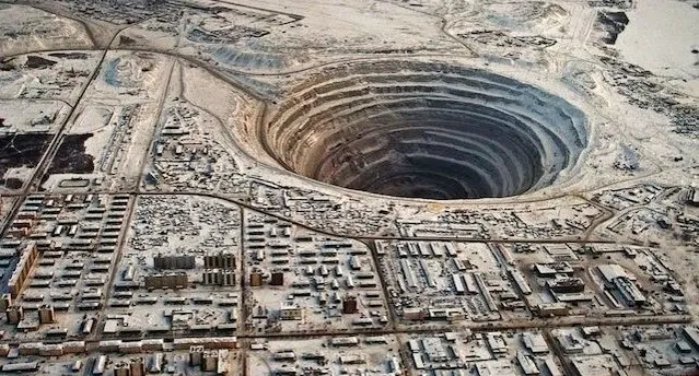 Lithium Glut Persists as Battery Makers Prop Up Mines