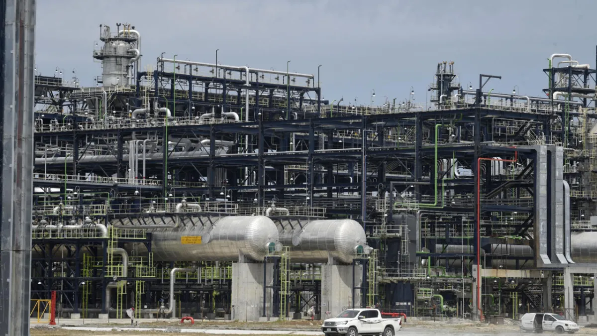 Nigeria Plans Strategic Petroleum Reserve to Counter Supply Volatility